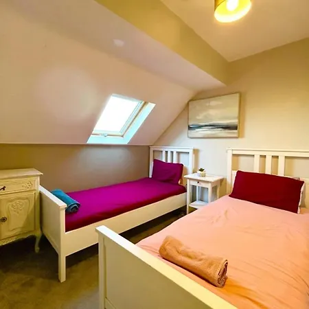 Apartment Spacious & Stylish 5br Townhouse - Free Parking Sheffield